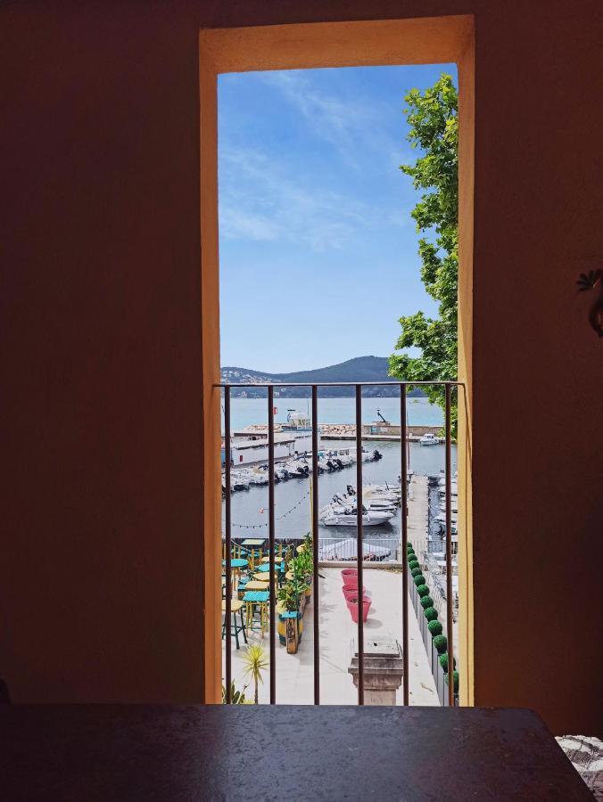 Bed and Breakfast O Reves Ailleurs Saint-Cyr-sur-Mer Exterior foto